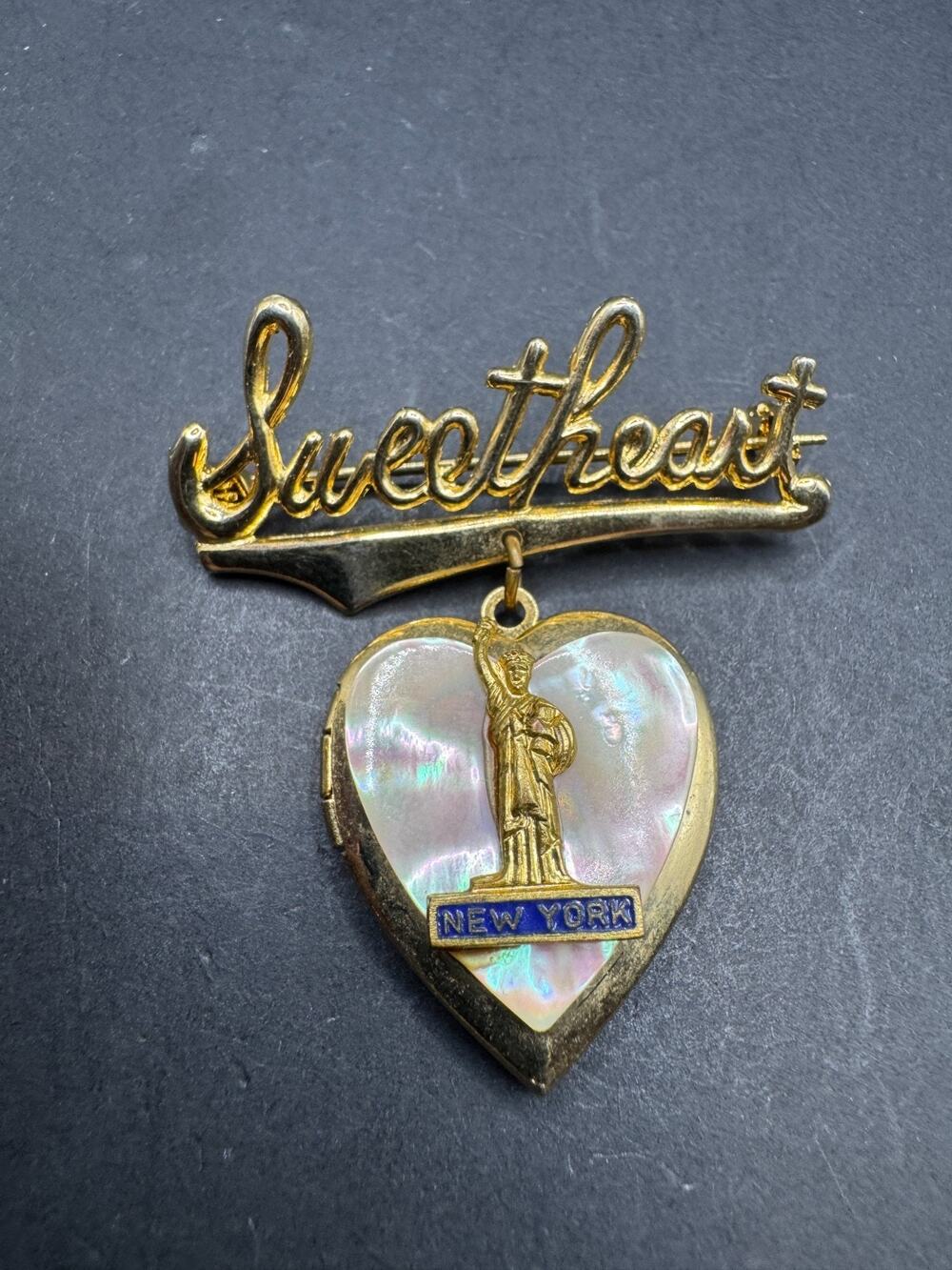 Vtg Sweetheart Brooch Heart Locket Statue of Liberty New York MOP Brooch Pin